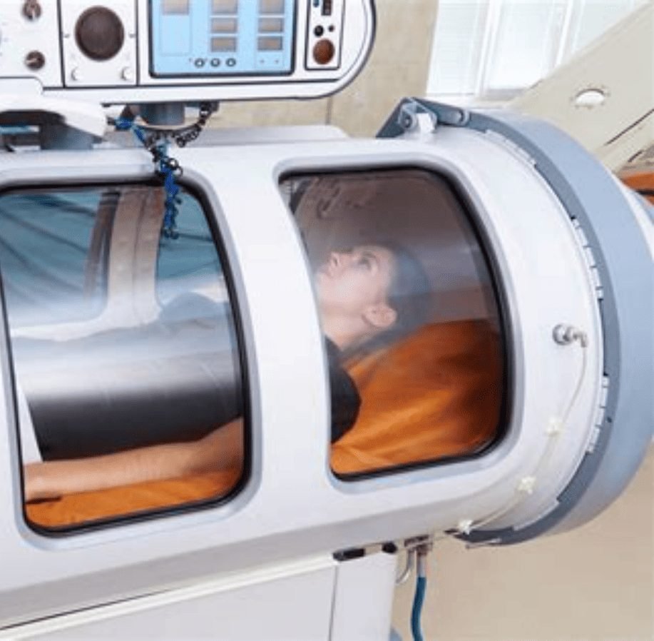 Athlete training inside a Stratosphere chamber